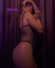 Melina est en feu pour toi : 514 523 4000 / p69.io/melina